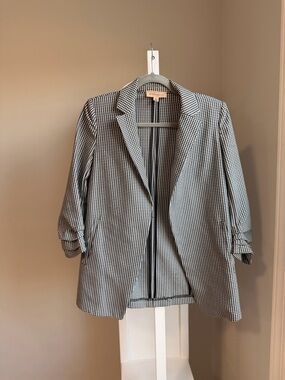 Black & White Gingham Women's Blazer Jacket